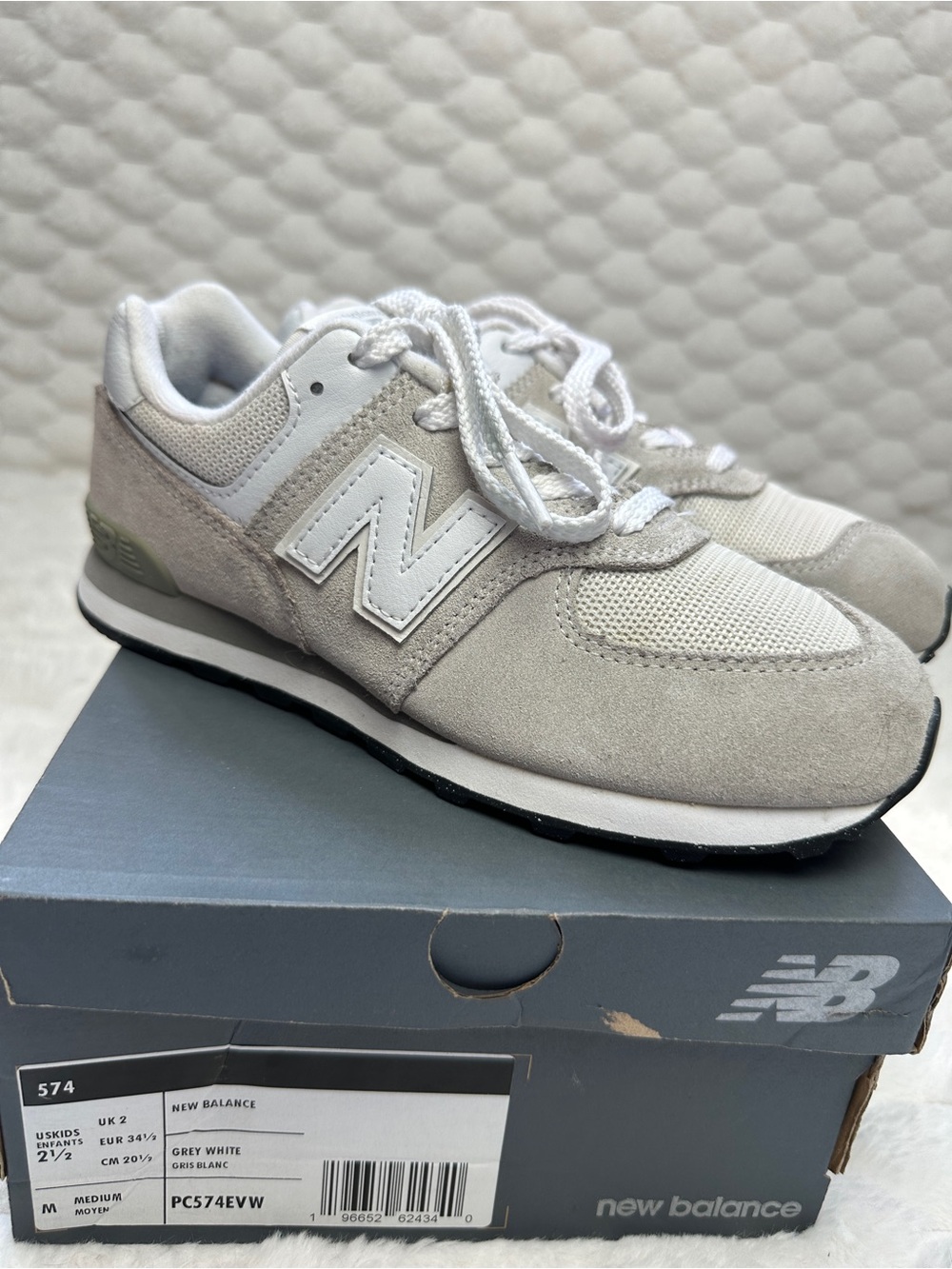 New Balance 574 Sneakers Grey/White Size 2.5
